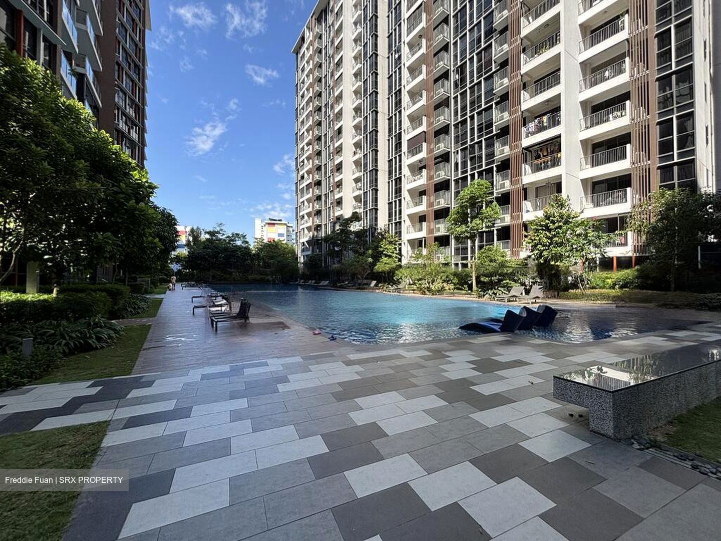 Sims Urban Oasis (D14), Condominium #491034141